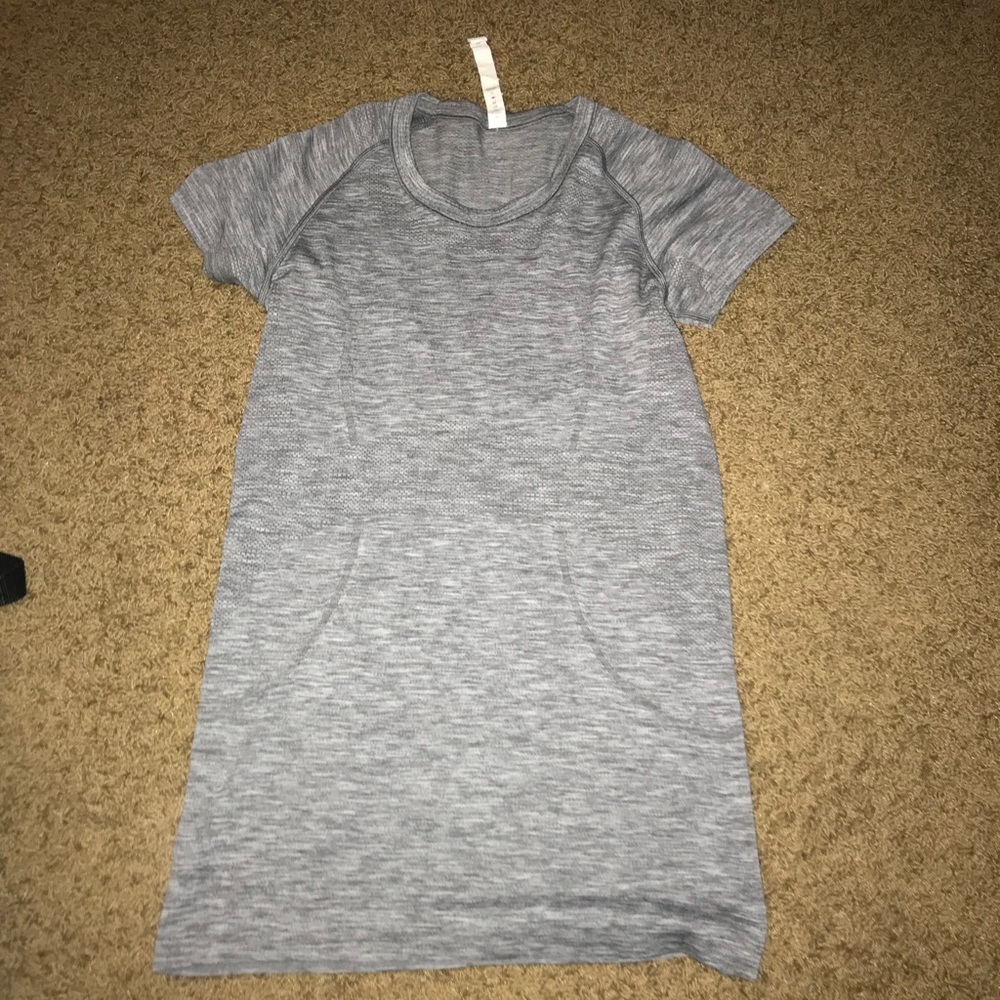 Gray Lululemon Top